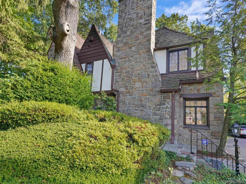Unit for sale at 76 Vaughn Avenue, New Rochelle, NY 10801