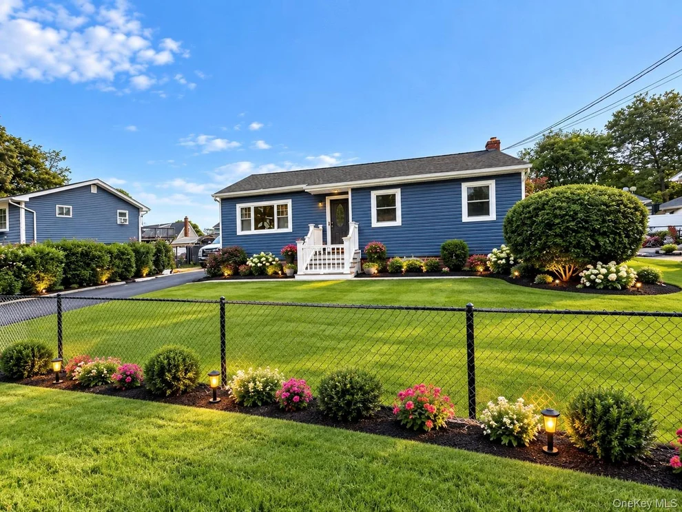 Unit for sale at 14 Holt Street, Babylon, NY 11701