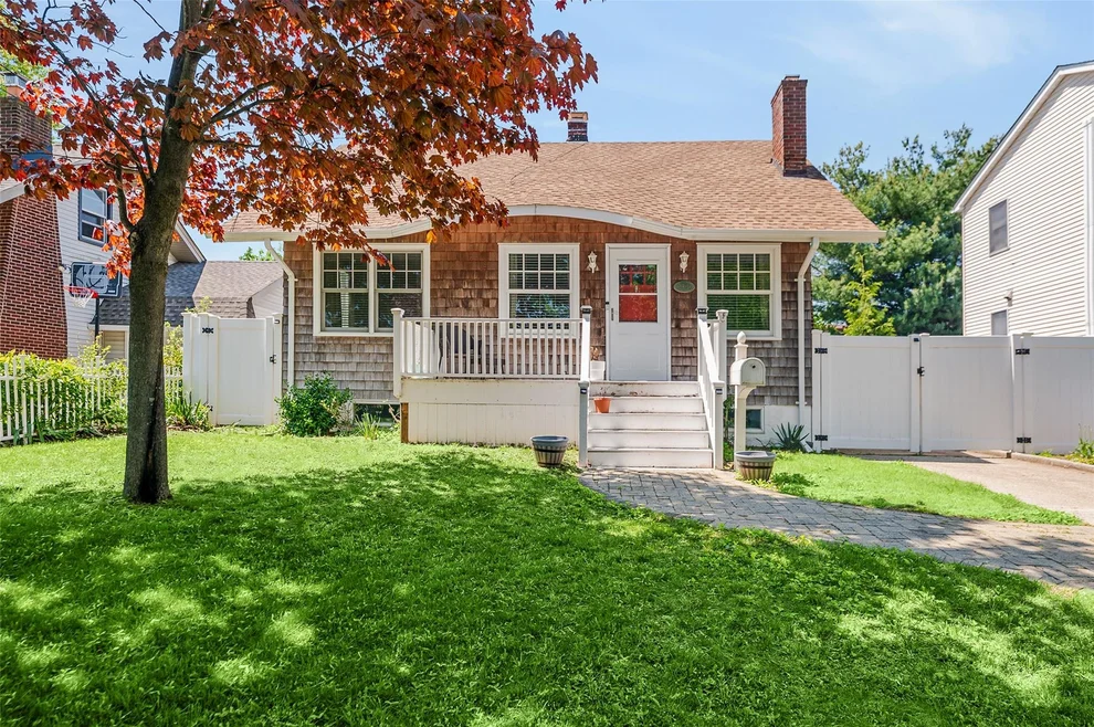Unit for sale at 3300 3rd Street, Hempstead, NY 11572