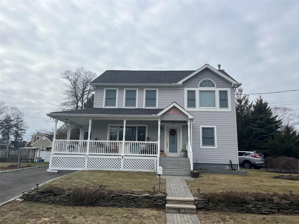 Unit for sale at 491 Pecan Street, Babylon, NY 11757