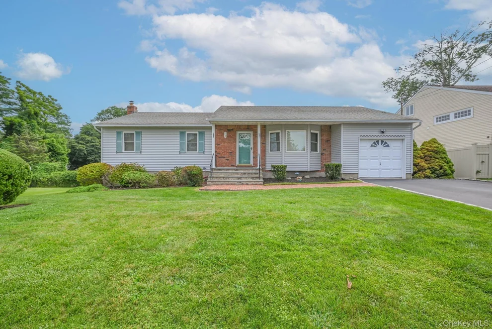 Unit for sale at 59 Rosewood Road, Smithtown, NY 11754