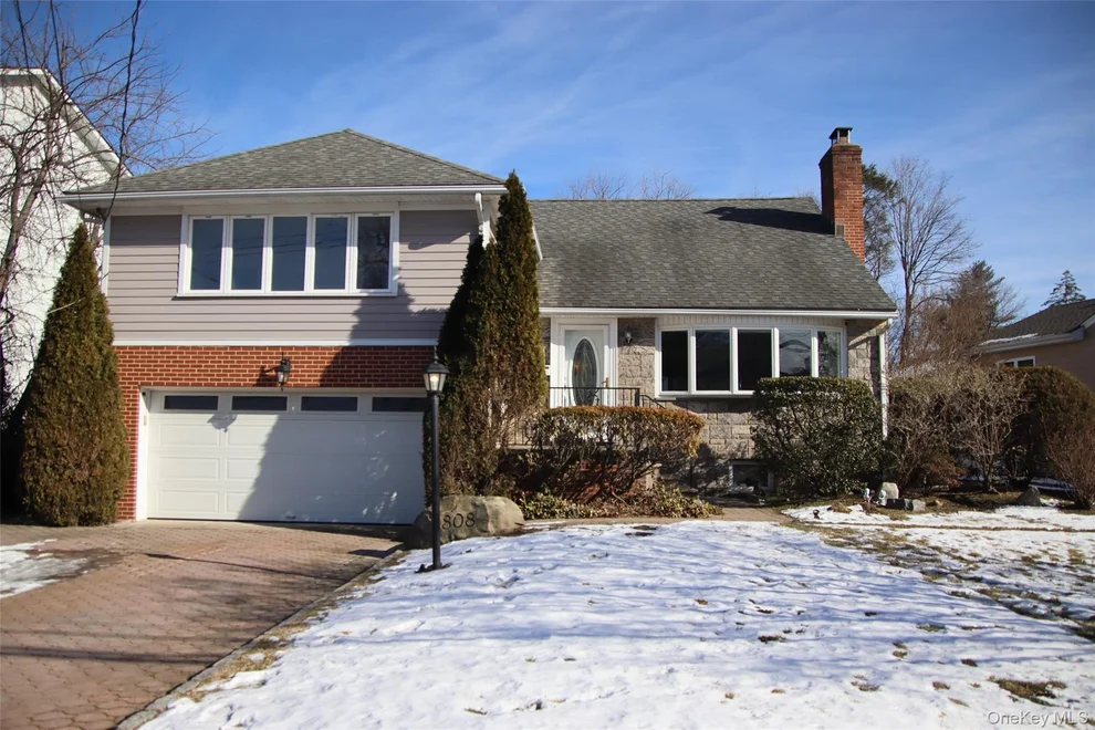 Unit for sale at 808 Wolfs Lane, Pelham, NY 10803