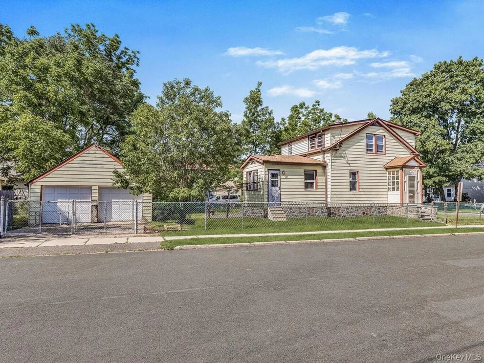 Unit for sale at 216 Hillside Avenue, Mamaroneck, NY 10543