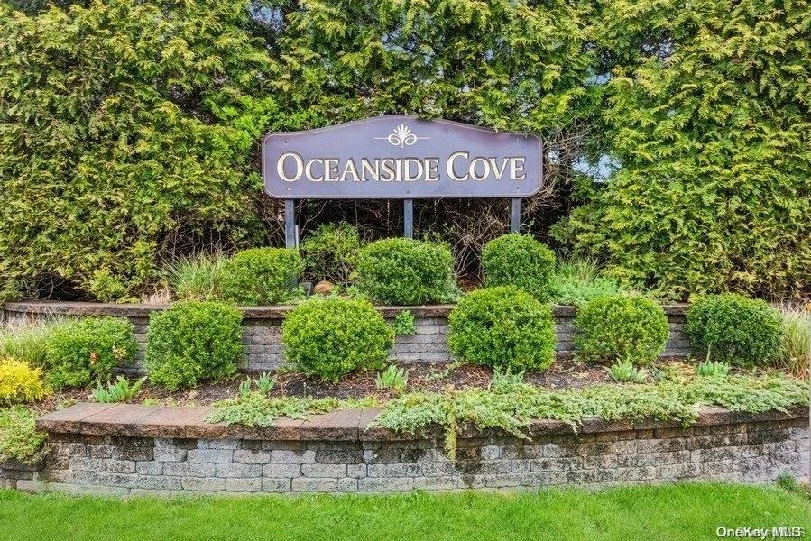 Unit for sale at 100 Daly Boulevard, Hempstead, NY 11572