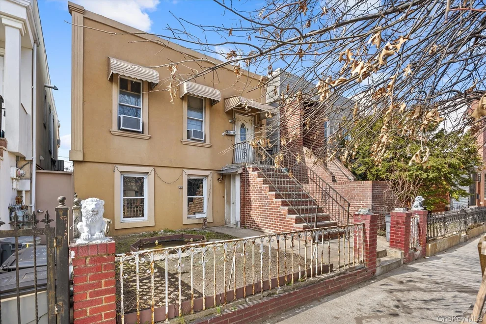 Unit for sale at 3622 37th Street, New York, NY 11101