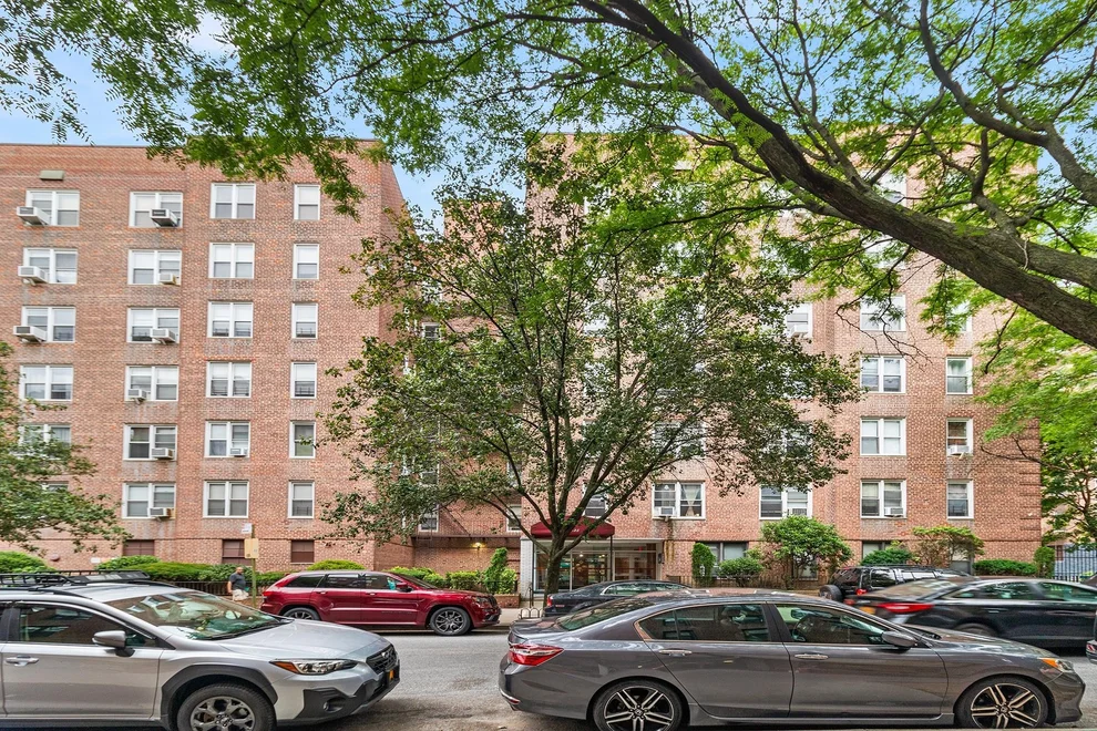 Unit for sale at 33-25 92nd Street, New York, NY 11372