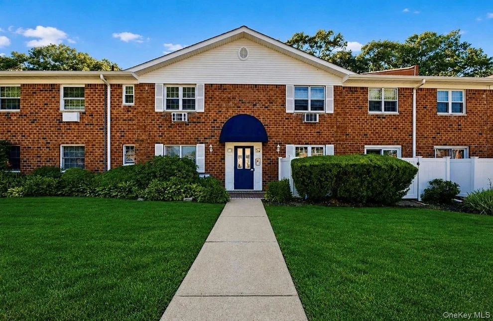 Unit for sale at 460 Old Town Road, Brookhaven, NY 11776