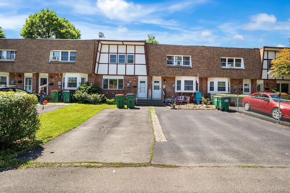Unit for sale at 21 Roundtree Court, Beacon, NY 12508