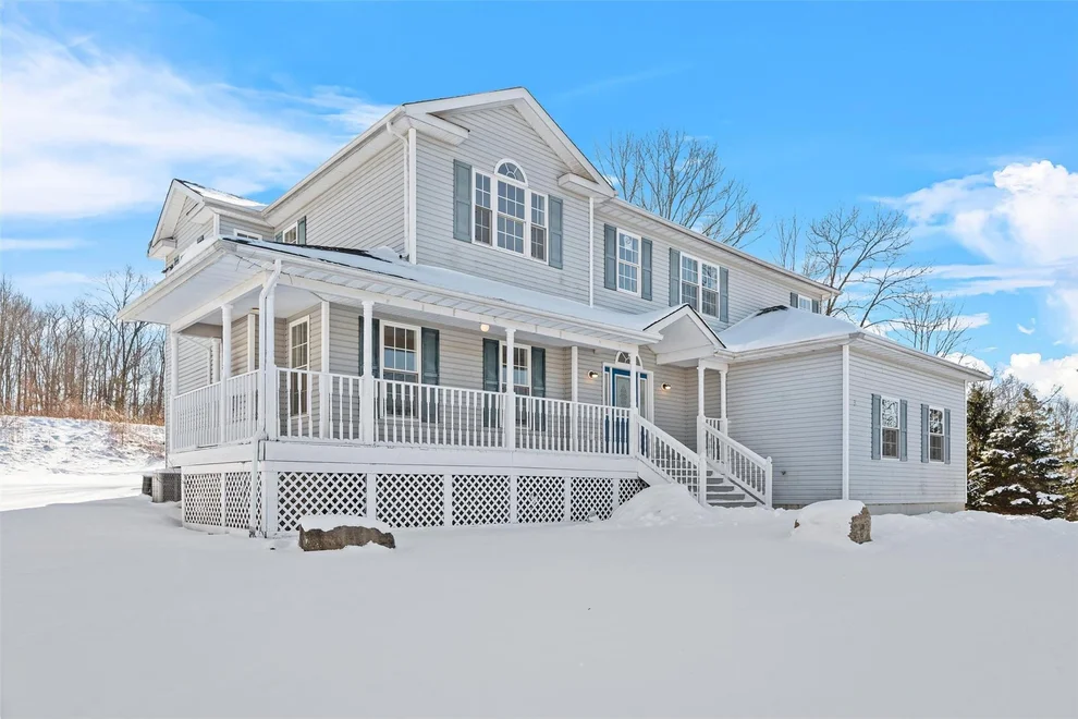Unit for sale at 8 Country Woods Drive, Blooming Grove, NY 10918
