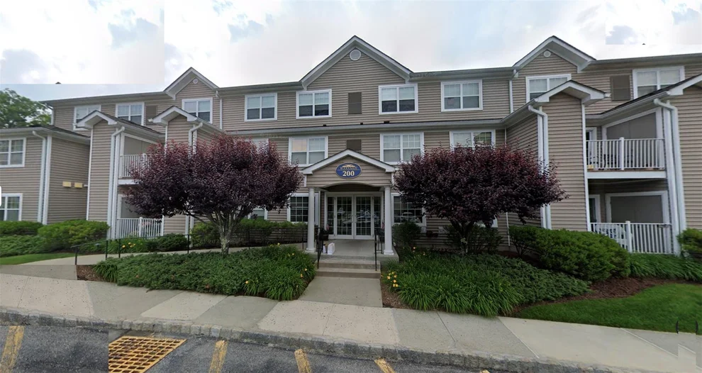 Unit for sale at 200 Woodcrest Lane, Mount Kisco, NY 10549