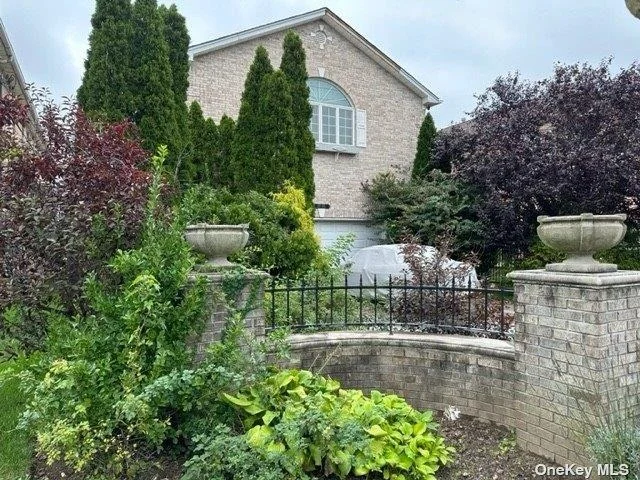 Unit for sale at 150-123 Powells Cove Boulevard, New York, NY 11357