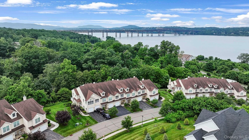 Unit for sale at 2509 Sylvan Loop, Fishkill, NY 12590