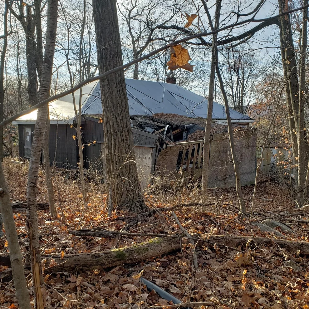 Unit for sale at 9 Shore Avenue, Warwick (Town), NY 10925