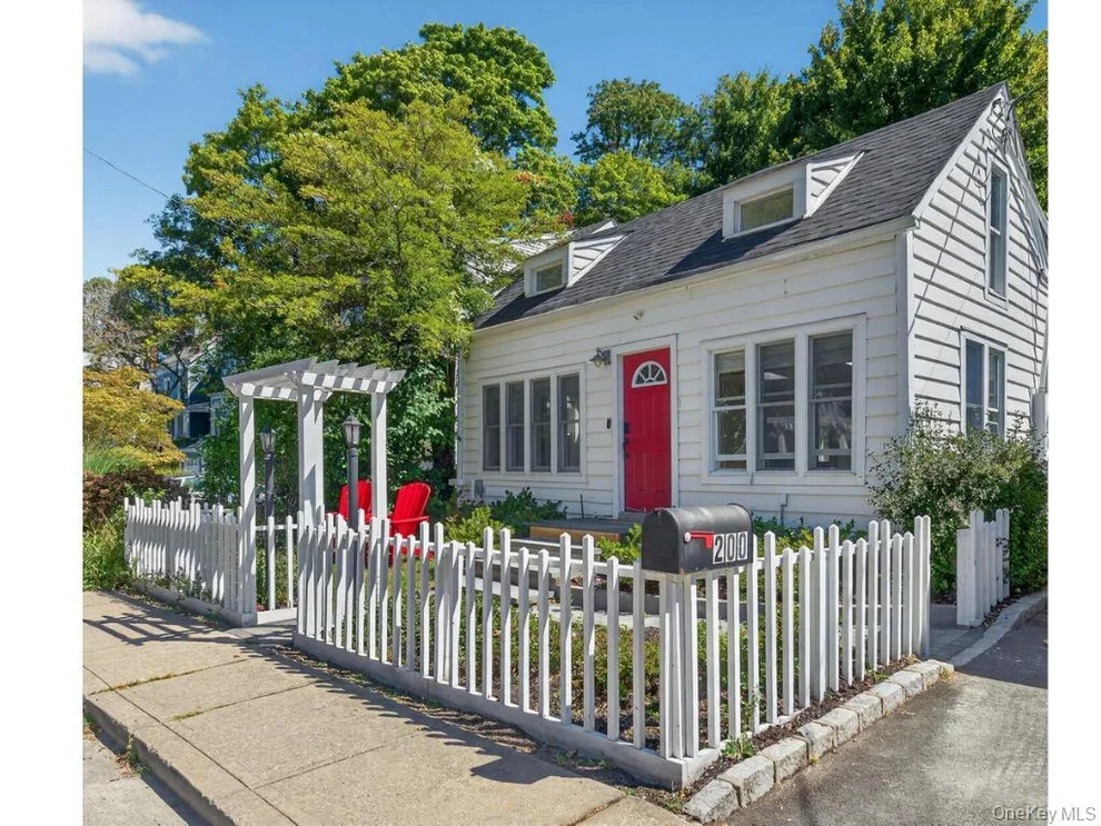 Unit for sale at 200 Woodbine Avenue, Huntington, NY 11768