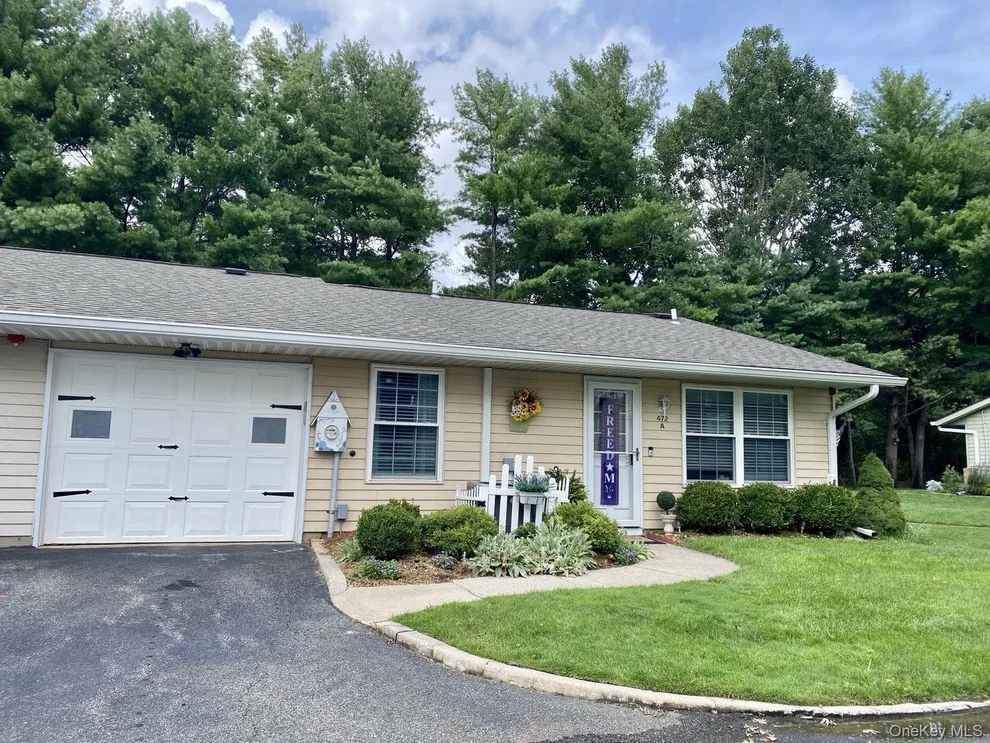 Unit for sale at 472A Darwen Drive, Brookhaven, NY 11961