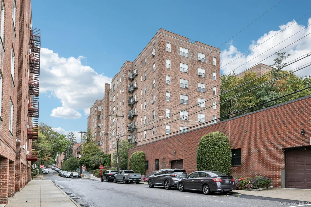 Unit for sale at 1 Bronxville Road Bronxville Road, Yonkers, NY 10708
