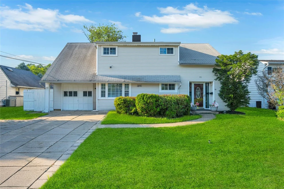 Unit for sale at 41 Meridian Road, Hempstead, NY 11756