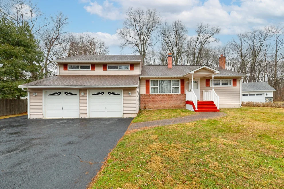 Unit for sale at 20 Briarcliff Avenue, Poughkeepsie (Town), NY 12603