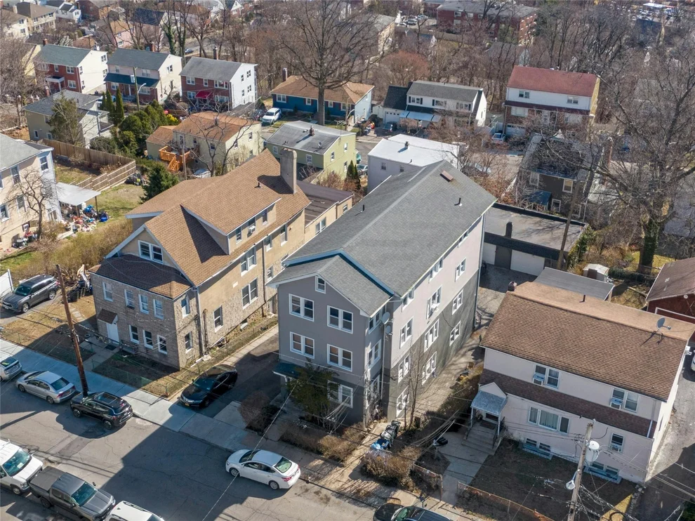 Unit for sale at 30 aka 32 Portland Place, Yonkers, NY 10703