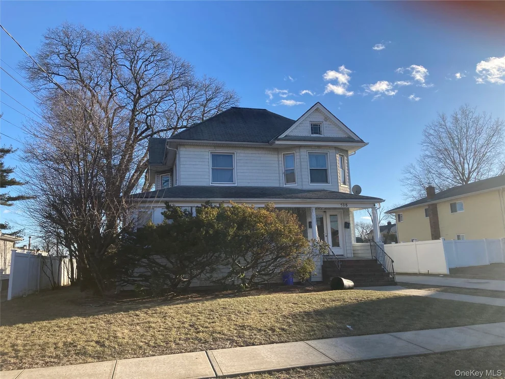 Unit for sale at 185 Southside Avenue, Hempstead, NY 11520
