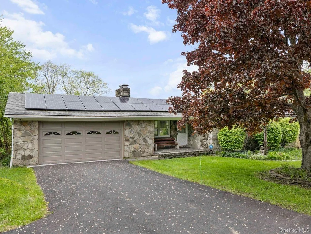 Unit for sale at 231 State Route 208, New Paltz, NY 12561