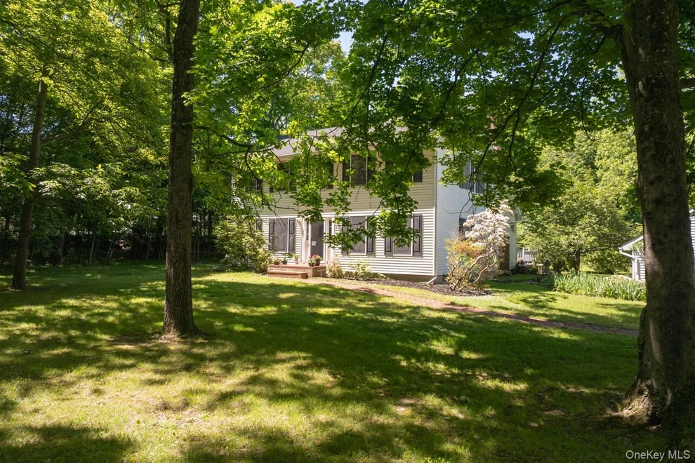 Unit for sale at 185 Taylor Road, Cornwall, NY 10953