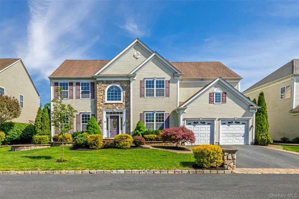 Unit for sale at 33 Avolet Court, Brookhaven, NY 11766