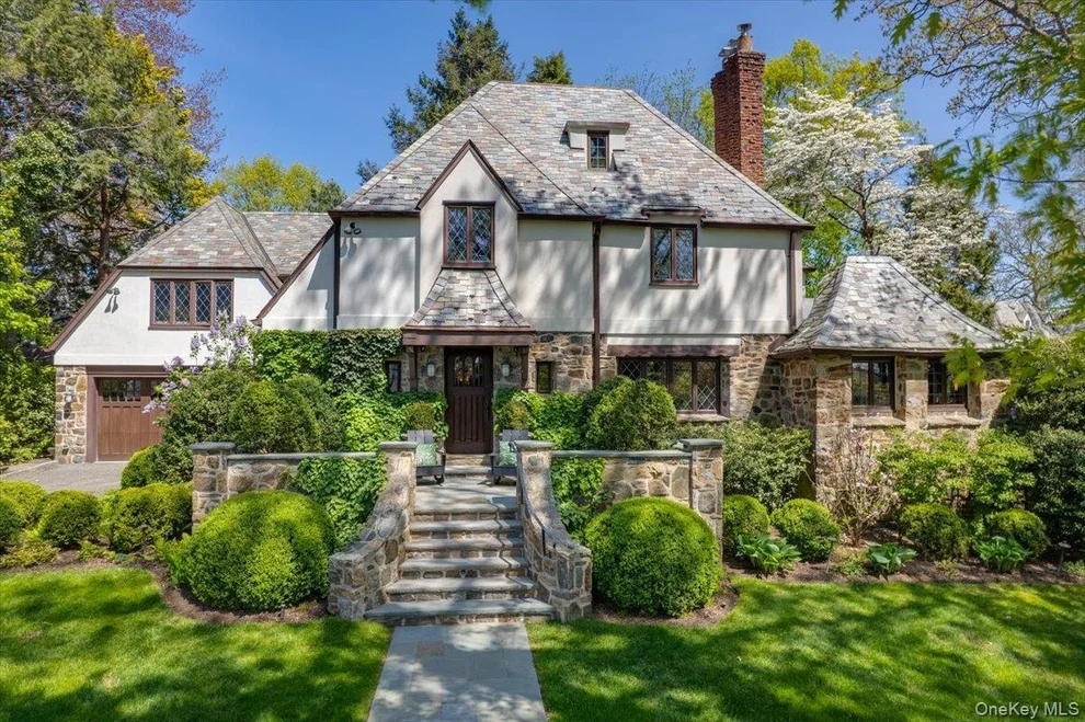 Unit for sale at 6 Shore Drive, Mamaroneck, NY 10538