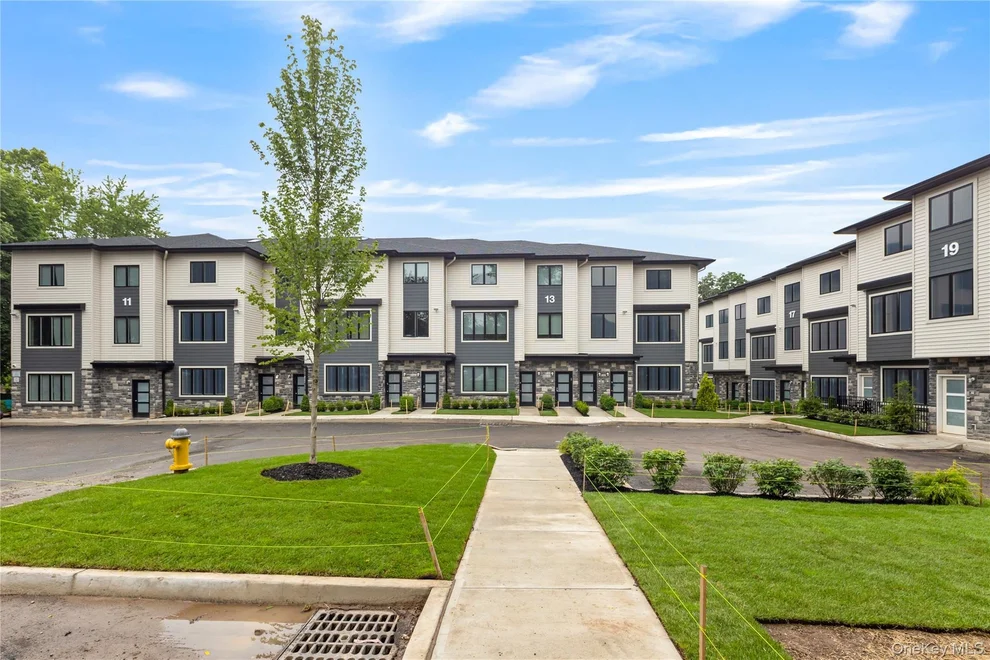Unit for sale at 19 Lazer Court, Ramapo, NY 10977