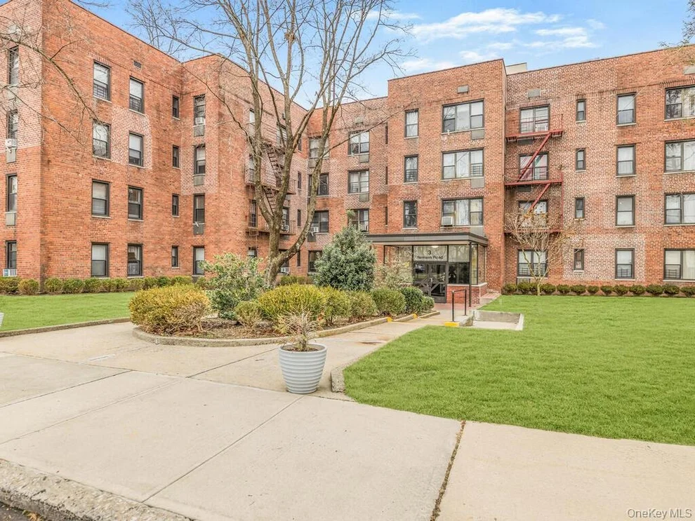 Unit for sale at 3 Remsen Road, Yonkers, NY 10710