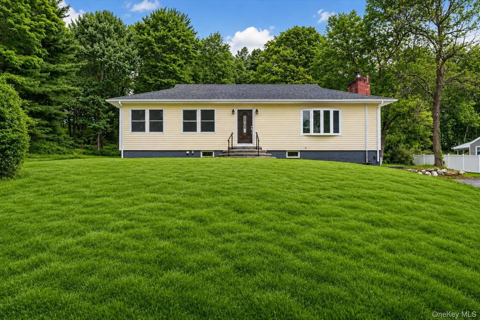 Unit for sale at 80 N Cross Road, LaGrange, NY 12540