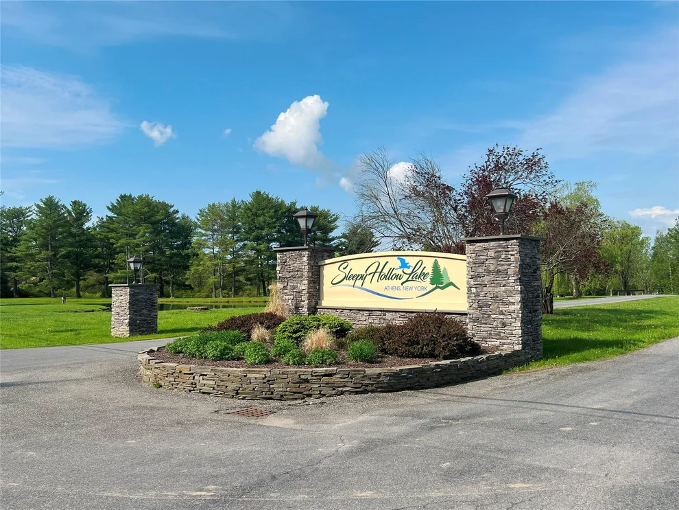 Unit for sale at 160 Tommy Trail, Coxsackie, NY 12051