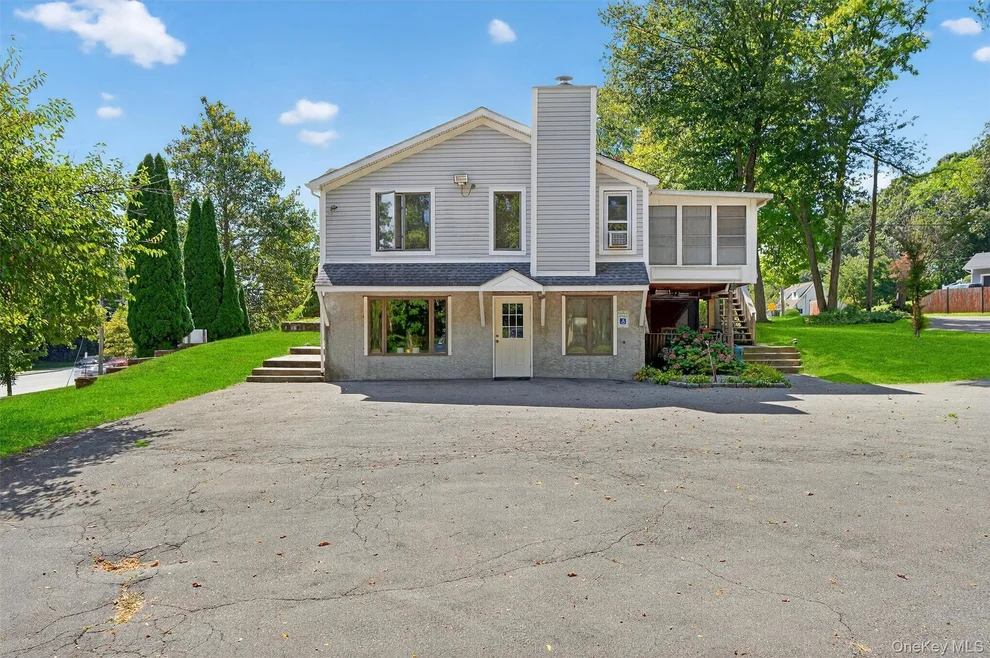 Unit for sale at 2 Renee Gate Street, Cortlandt, NY 10567
