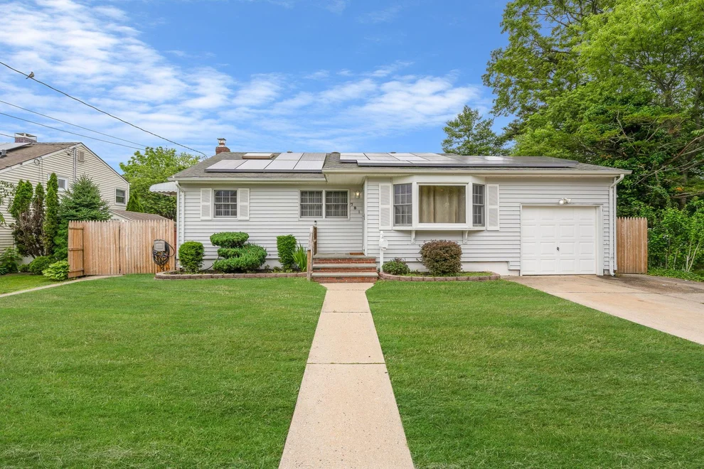 Unit for sale at 781 Bermuda Road, West Babylon, NY 11704