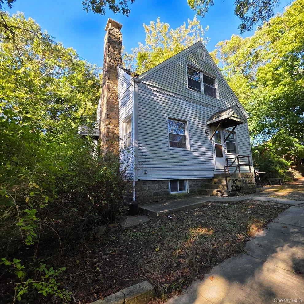 Unit for sale at 9 Friendship Drive, Brookhaven, NY 11778