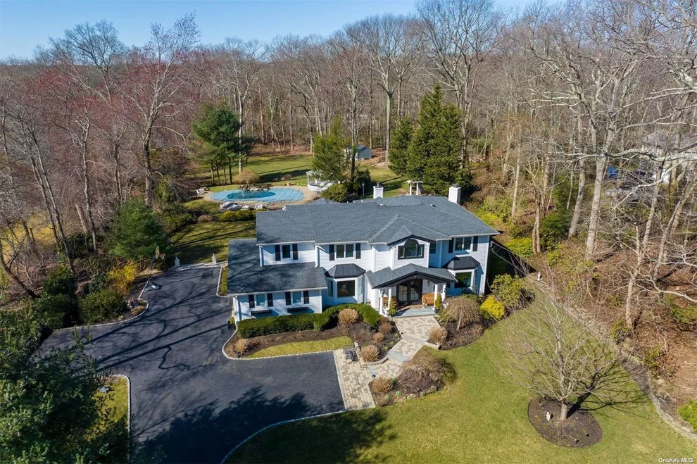 Unit for sale at 23 Woodvale Drive, Oyster Bay, NY 11791