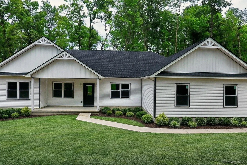 Unit for sale at 12 Tamarack Drive, Newburgh (Town), NY 12550