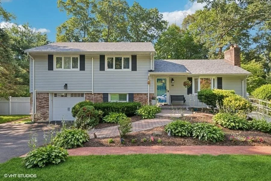 Unit for sale at 10 Colorado Place, Huntington, NY 11746