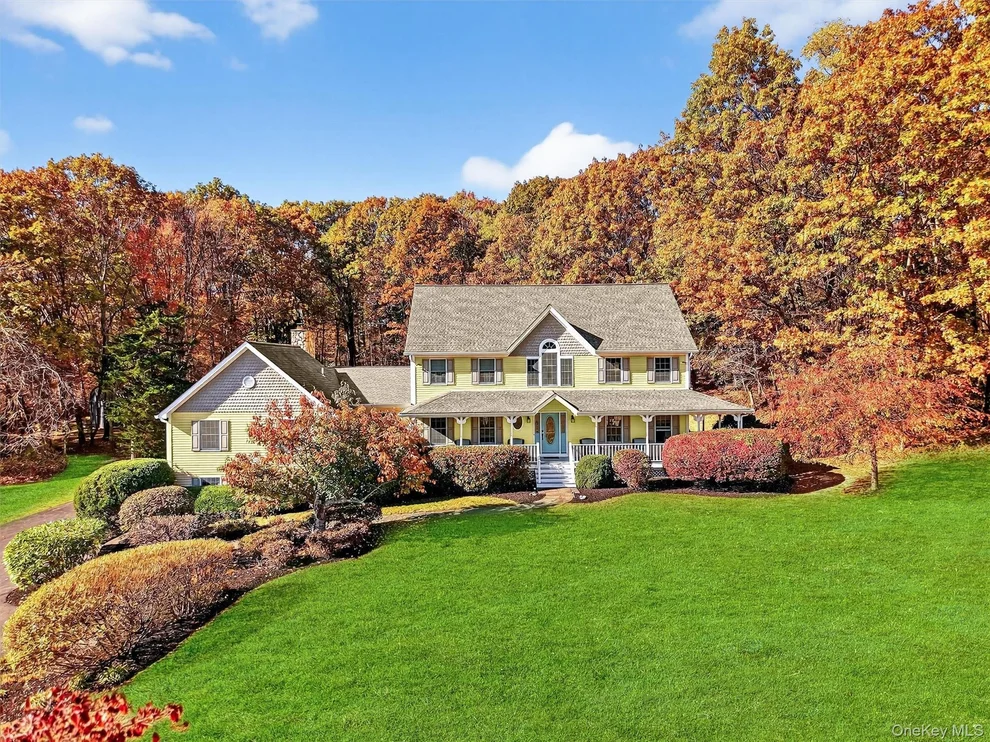 Unit for sale at 9 Apple Summit, LaGrange, NY 12540