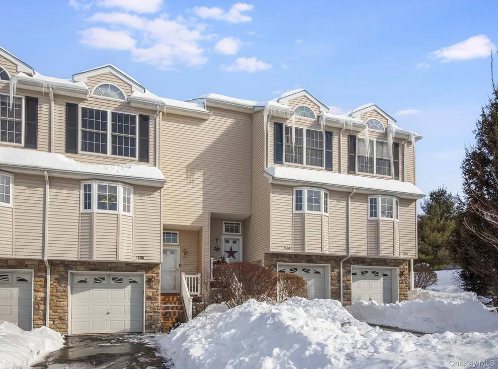 Unit for sale at 1604 Pondview Loop, Fishkill, NY 12590