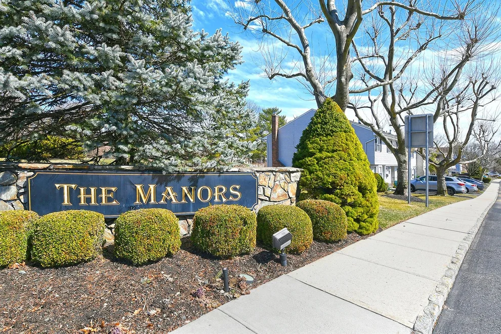 Unit for sale at 24 Manors Drive, Oyster Bay, NY 11753