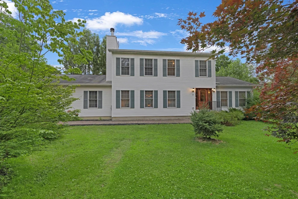 Unit for sale at 16 Weyants Lane, Newburgh (Town), NY 12550