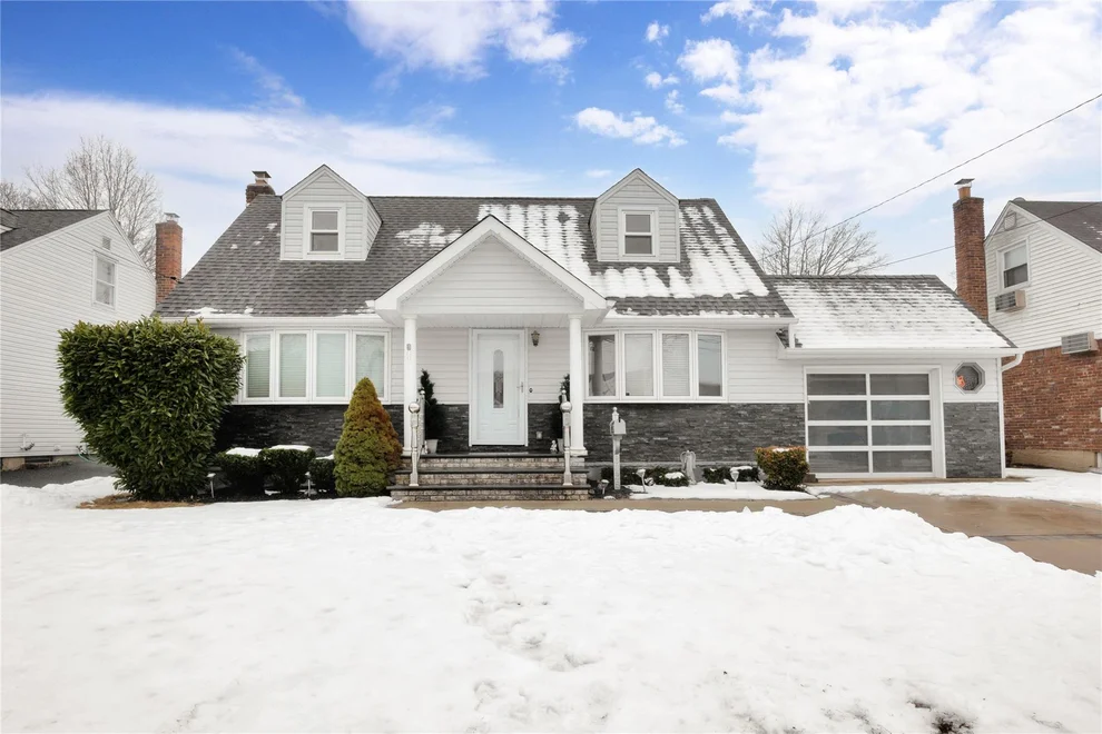 Unit for sale at 2328 Westley Road, Hempstead, NY 11590