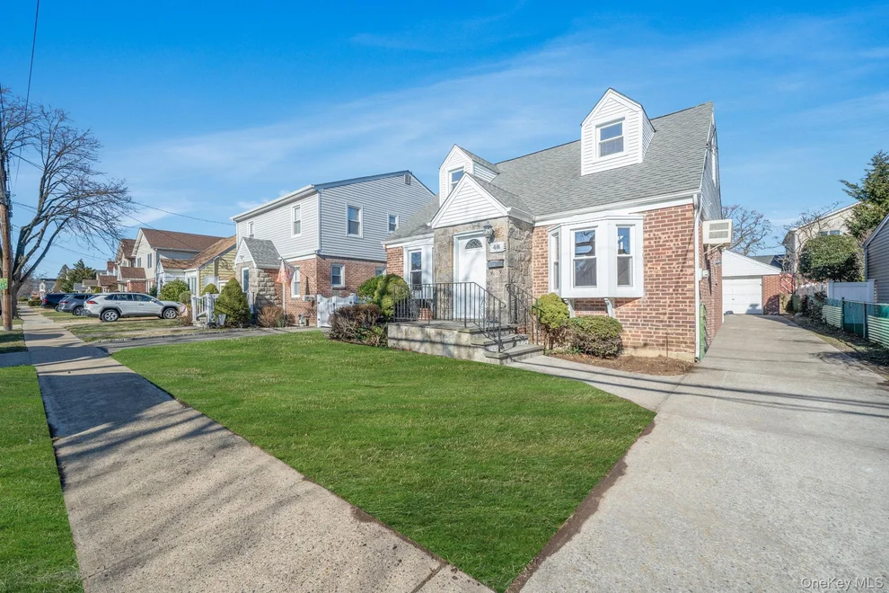 Unit for sale at 48 Winthrop Street, North Hempstead, NY 11040
