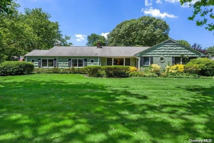 Unit for sale at 89 W Gate Drive, Huntington, NY 11743