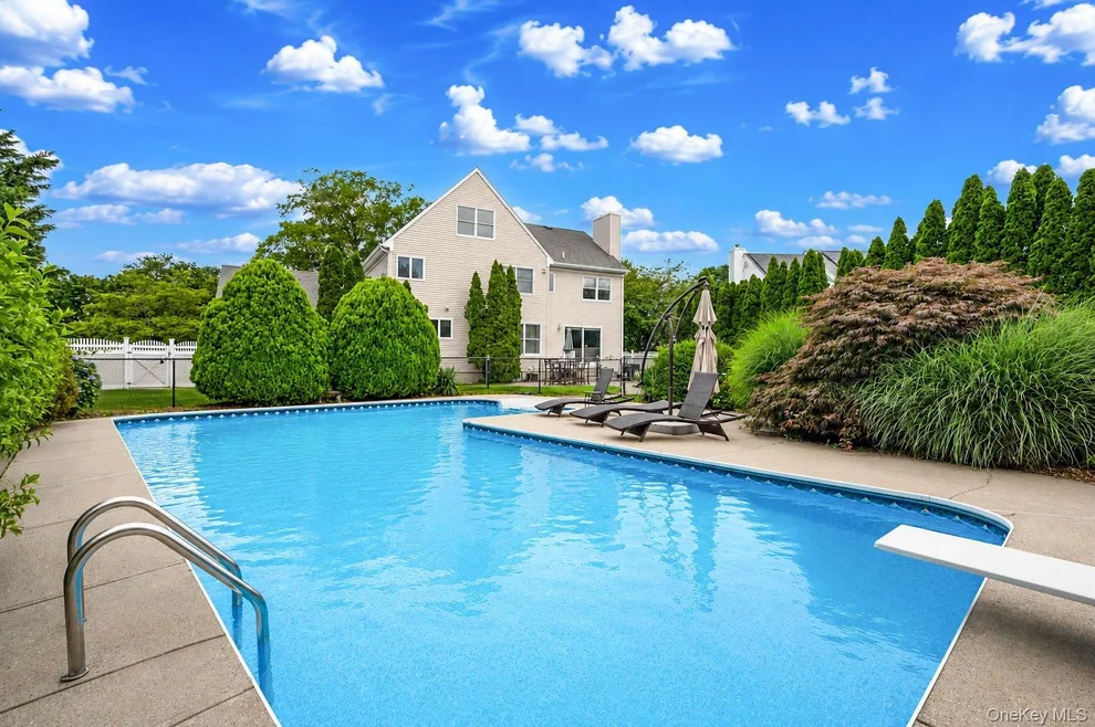 Unit for sale at 62 Tallmadge Trail, Brookhaven, NY 11764