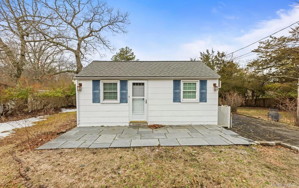 Unit for sale at 902 Old Medford Avenue, Brookhaven, NY 11763