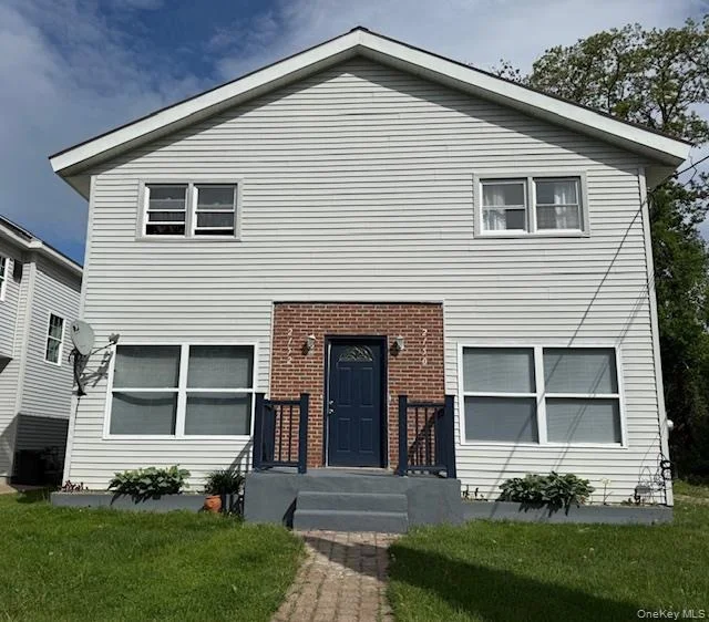 Unit for sale at 2150-2152 Avenue B, Schenectady, NY 12308