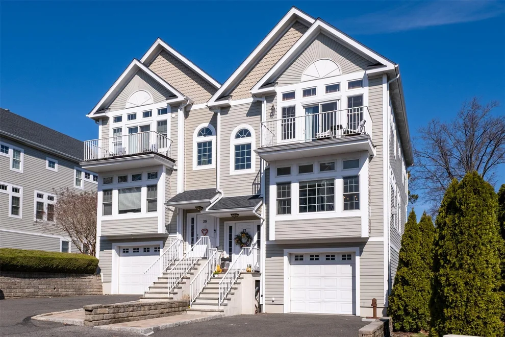 Unit for sale at 27 Arbor Glen, New Rochelle, NY 10801