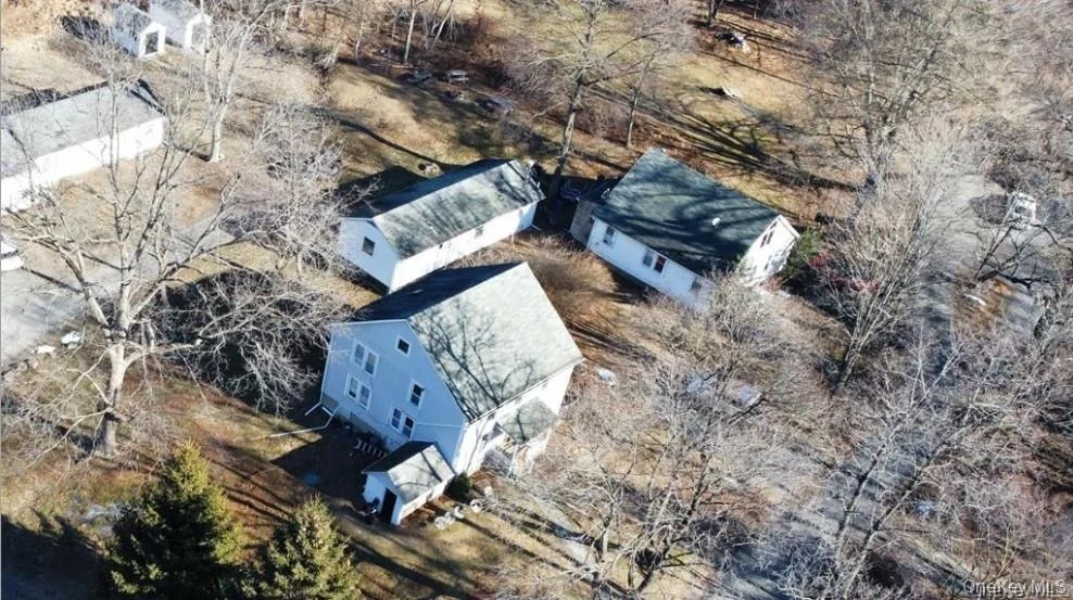 Unit for sale at 9 Benedict Lane, Cornwall, NY 12553
